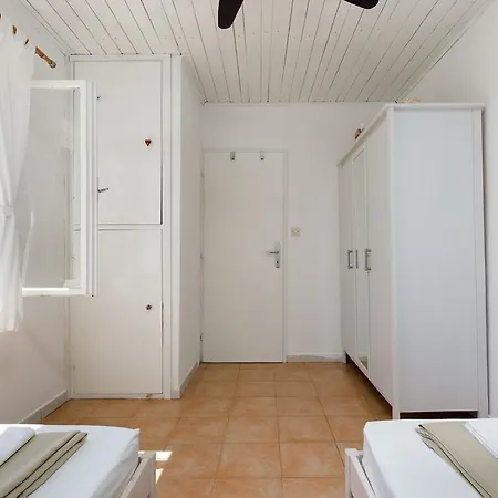 Robinson House Nicolina Séjour à la campagne *