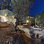 Robinson House Nicolina Hvar Town