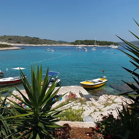 Robinson House Nicolina Hvar Town