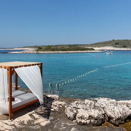 Country house Robinson House Nicolina Hvar Town