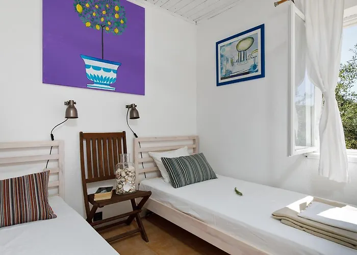 Robinson House Nicolina Casa de Campo Hvar Town