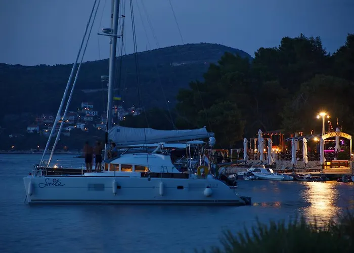 Robinson House Nicolina Casa di campagna *