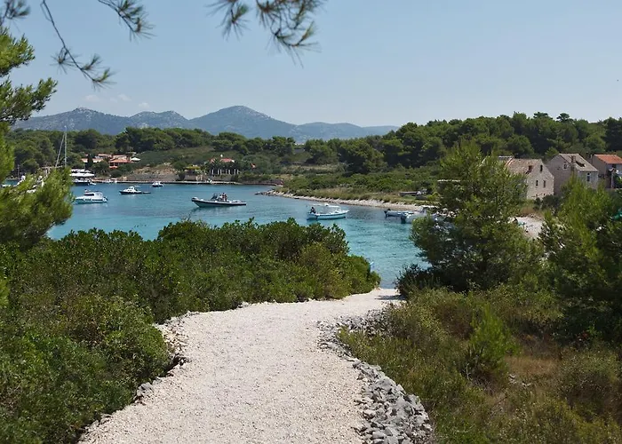 Robinson House Nicolina * Hvar Town